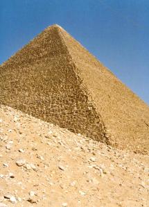 Pyramids-Giza-6