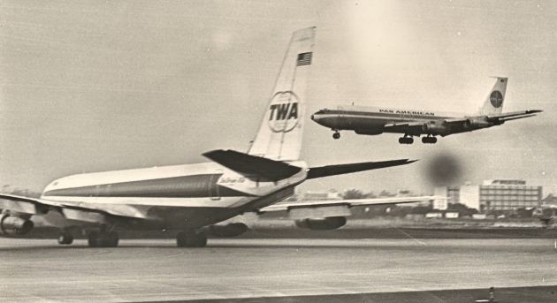 TWA and Pan American 707s at Los Angeles International Airport (Jamie  Baldwin)